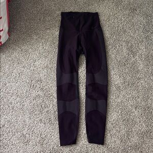 Nike High-Waisted Leggings